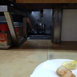 信濃路 - この窓から出てきた！