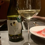 北海道焼肉 北うし - ドメーヌレゾン　余市シャルドネ 2019