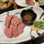 Meigarayakitori motunabe koshituizakaya tidori - 