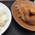 Katsuya - 単品 ごはん 手羽先黄金焼き カニクリームコロッケ アジフライ