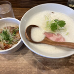 メンヤ モクモク - mokumoku昼丼セット(泡立味噌&チャーシュー丼)