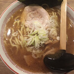 つけ麺屋 ごんろく 両国店  - 醤油ラーメン