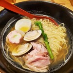 焼きあご塩らー麺 たかはし - 