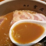 麺屋吉左右 - 濃厚スープに感動。