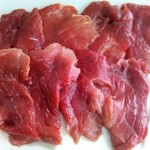 鯨食堂 - 鯨さしみ：あっぷ図 by ももち（許してにゃん）