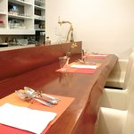 アフェット - <'13/02/06撮影>店内のカウンター席の風景です