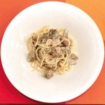 アフェット - <'13/02/06撮影>Ｂランチ 1200円 の自家製ソーセージときのこのクリームソース