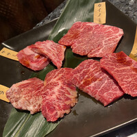 草の家 赤坂店 - 赤身盛り合わせ2人前5000円