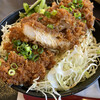 ３びきのこぶた - ◎ソースカツ丼¥1.180を口頭オーダ‼️
キャベツ、ご飯大盛り、味噌汁はお代わり自由