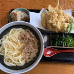 Udonya Toki - 野菜天ぷら、かしわおにぎり