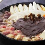 Tebasakikaraagetoriyoshi - 鶏の味噌鍋　　その他お鍋メニューも多数！鶏の水炊き鍋/みぞれ鍋/コラーゲン丸鶏鍋
