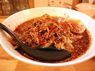 かつぎや - 黒胡麻担担麺５辛