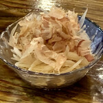 よって屋 - オニオンスライス  308円