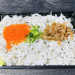 魚匠 鈴栄 - 釜あげしらす丼（税込500円）