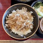 Wasabi Izakaya Anagura - わさび丼と塩豚角煮ざる蕎麦セット ¥980 のわさび丼