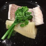 日本料理FUJI - 活け〆の花鯛・新筍・小松菜の花のお椀