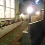 いわし亭 - 入口までのアプローチ