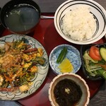 魚貝三昧　萬屋 - '22/04/09 炒雜菜套餐（含稅1,078日圓）