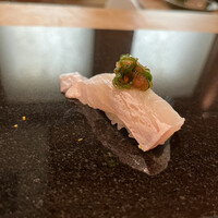寿司上野坂 - アマテカレイ。