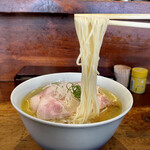 中華そば しば田 - 味玉塩そば　1000円、トッピングワンタン　180円