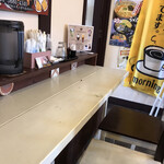 ふくまる うどん - 店内
