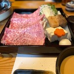 西新初喜 - 黒毛和牛すき鍋ランチ(特選)3900円
