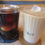 BLUEFARM CAFE - カフェオレ500円、ハンドドリップコーヒー400円