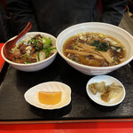 台湾料理 生駒 - 