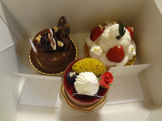 お菓子の家 ニューあむーる 本店 工場 武蔵大和 ケーキ 食べログ