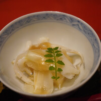 う越貞 - 