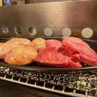 赤身焼肉 かるびあーの 新橋店 - 