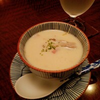 赤坂 津つ井 総本店 - 牡蠣のクラムチャウダー