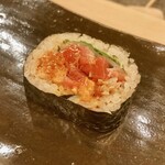 Sushi Takahashi - ウニトロたく巻き