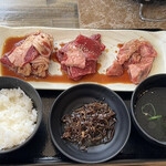 Shichirin Yakiniku Anan - ライス手伝って貰った後…