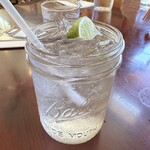 Hali'imaile General Store - 炭酸水 2022年4月10日