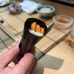 すし匠 - 雲丹の手巻き