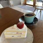 Sweets&Bar BLUEMOON CAFE - 