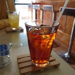 RIPEN - セットのアイスティー。