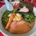 ラーメン山岡家 - 煮干し豚骨ラーメン