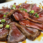 居酒屋 一 - 牛たたき