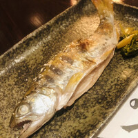 たでの葉 - 熊本は川辺川の山女です。皮目はパリッと、身は適度に水分を残したシットリ仕上げ