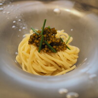 薫 HIROO - ハマグリの出汁の冷製パスタ　キャビア乗せ