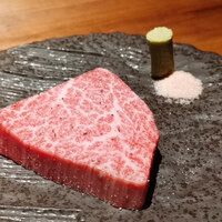 和牛とタン 焼肉 とみ 新橋本店 - 