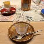 甘味処 みとく - サンフルーツの水羊羹