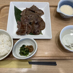 さちのや - 料理写真:牛合い盛り定食　¥2430