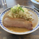 雪ぐに - 味噌小780円・野菜増し50円