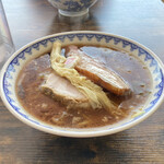 雪ぐに - 醤油830円・吊るし焼き焼豚100円