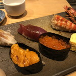 Nihombashi Nigiyaka Nigiri Ichi - 