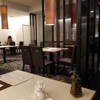 中国料理 星ヶ岡 - 店内の様子。
