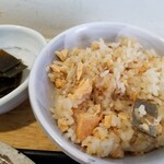 うどん処 おはな - 鮭ご飯セット。